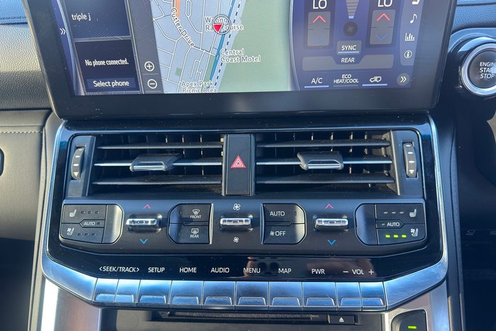 2022 Toyota Landcruiser VX