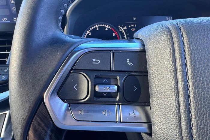 2022 Toyota Landcruiser VX