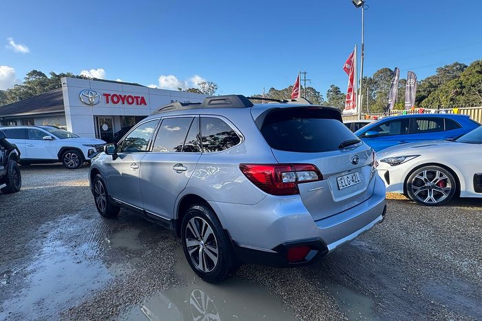 2018 Subaru Outback 2.5i