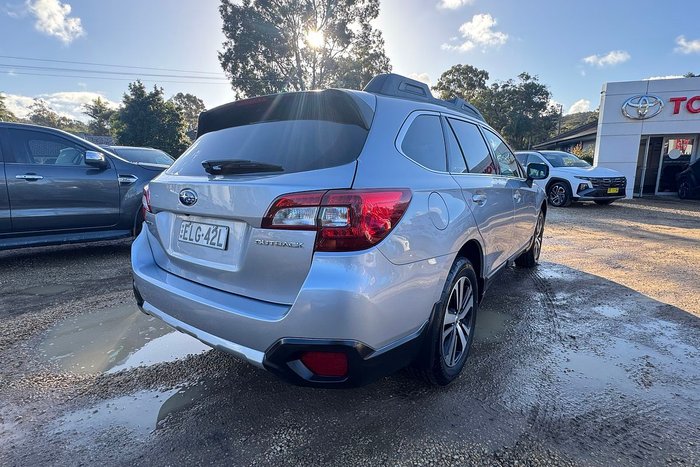 2018 Subaru Outback 2.5i