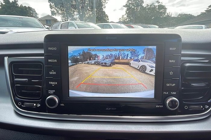 2017 Kia Rio Si