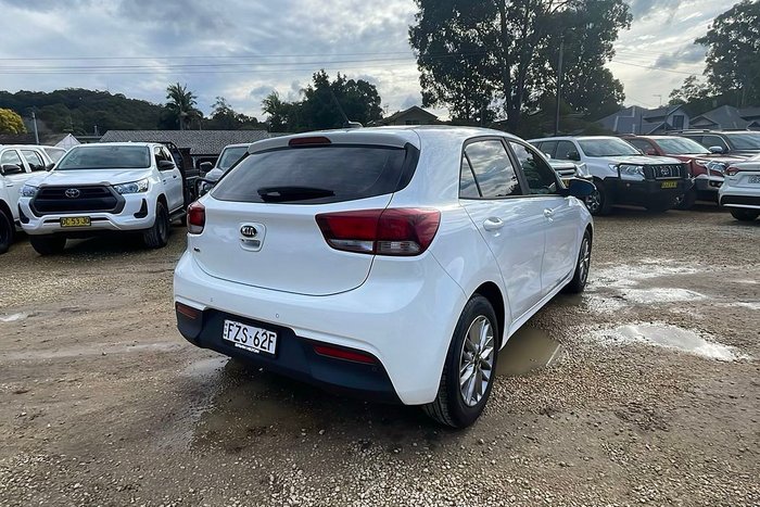 2017 Kia Rio Si