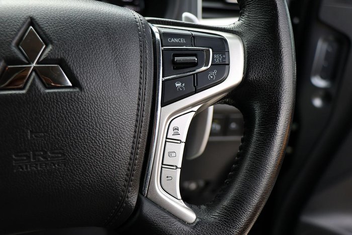 2021 Mitsubishi Pajero Sport GLS