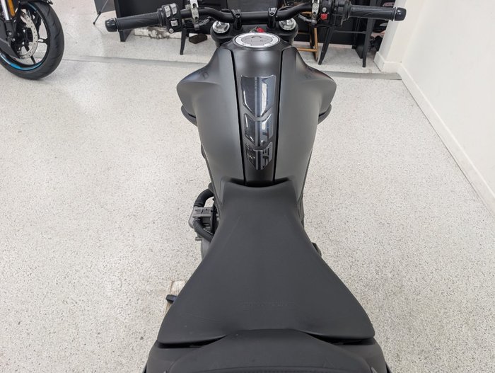 2022 DUCATI MONSTER grey