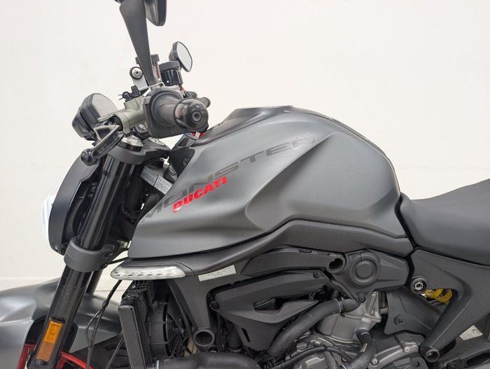 2022 DUCATI MONSTER grey