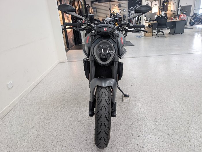 2022 DUCATI MONSTER grey