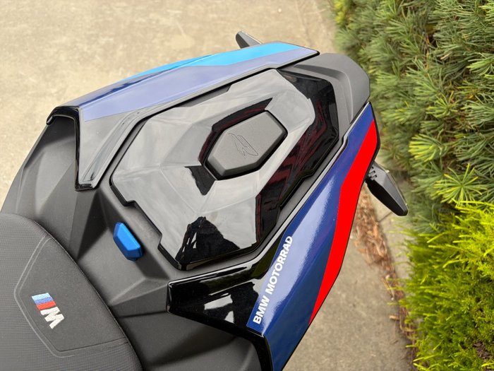 2023 BMW Motorrad M 1000 R COMPETITION Black