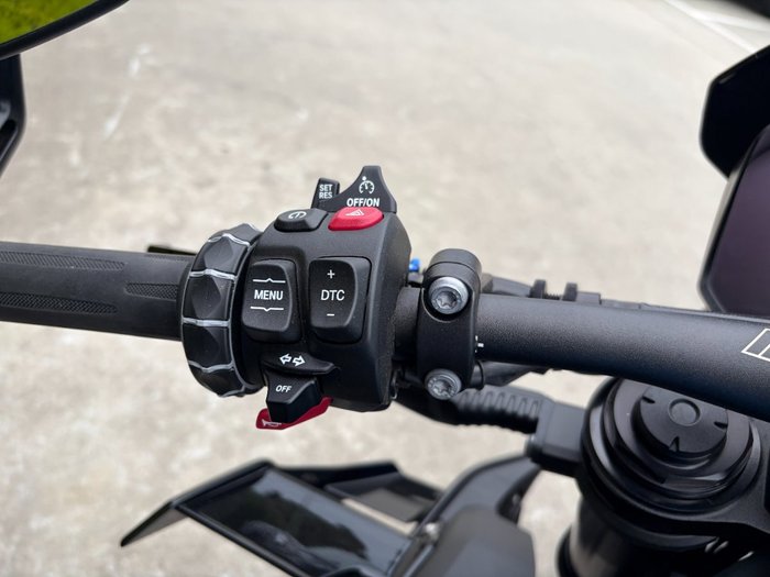 2023 BMW Motorrad M 1000 R COMPETITION Black