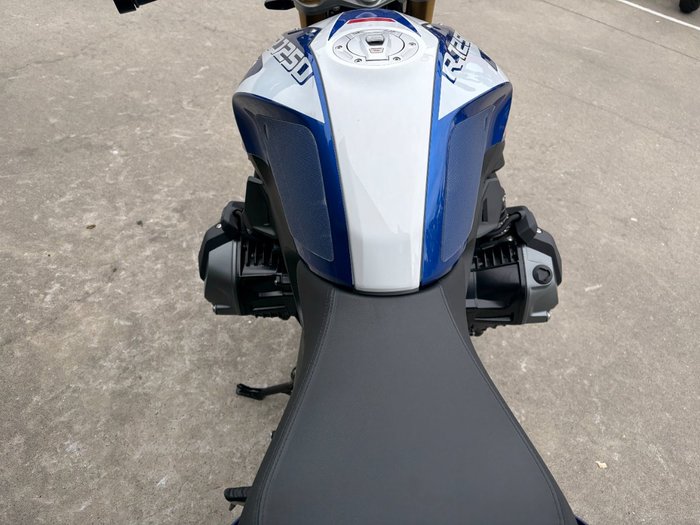 2024 BMW Motorrad R 1250 R SPORT Blue
