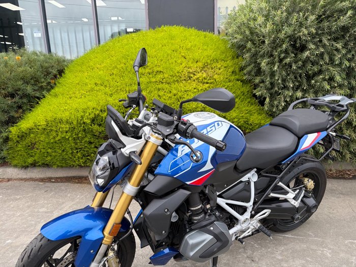 2024 BMW Motorrad R 1250 R SPORT Blue