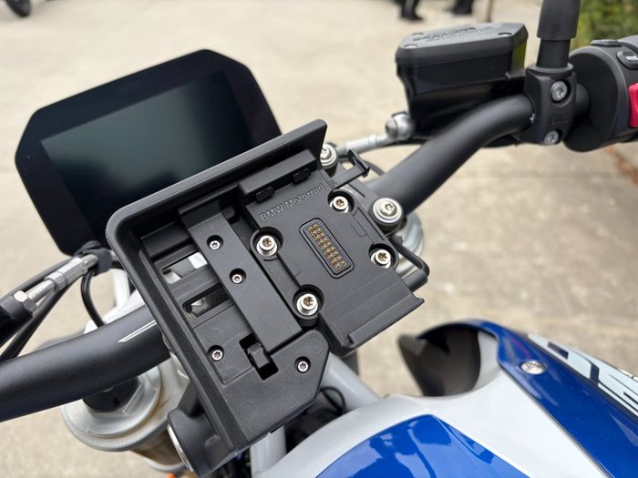 2024 BMW Motorrad R 1250 R SPORT Blue