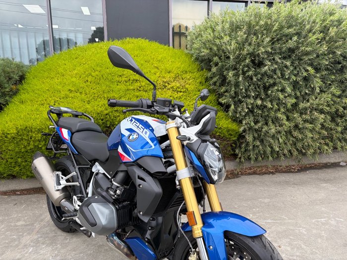 2024 BMW Motorrad R 1250 R SPORT Blue