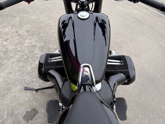 2023 BMW Motorrad R 18 BLACKLINE Black