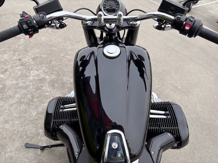 2023 BMW Motorrad R 18 BLACKLINE Black