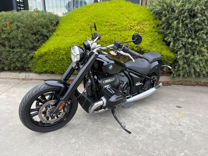 2023 BMW Motorrad R 18 BLACKLINE Black