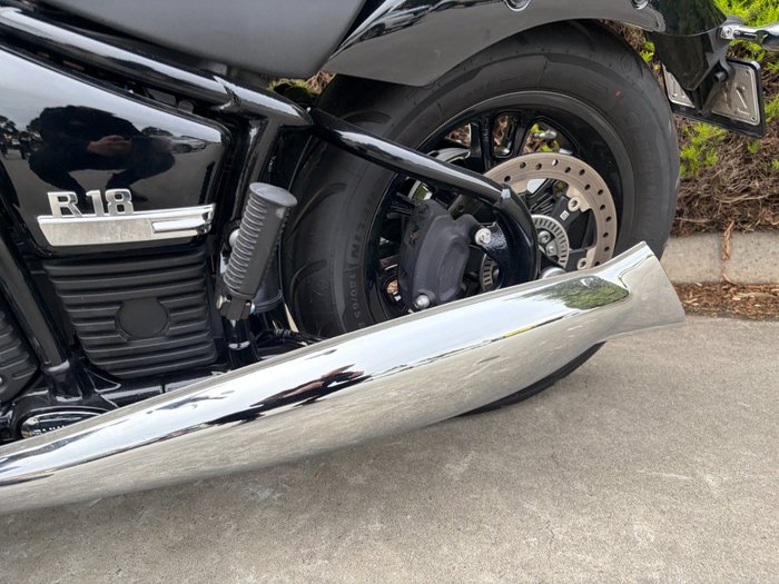 2023 BMW Motorrad R 18 BLACKLINE Black
