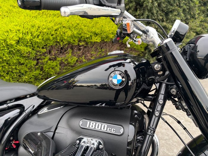 2023 BMW Motorrad R 18 BLACKLINE Black