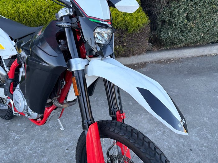 2019 SWM RS 500 R