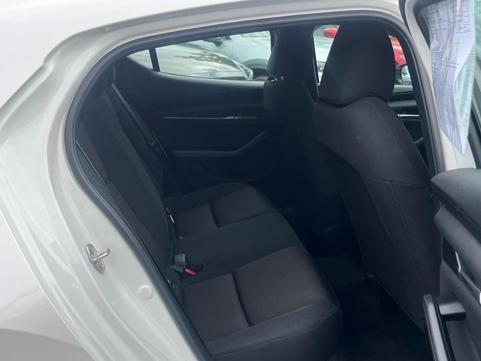 2025 Mazda 3 G20 Pure