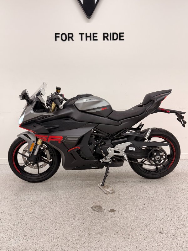 2025 CFMOTO 450 SR S Black