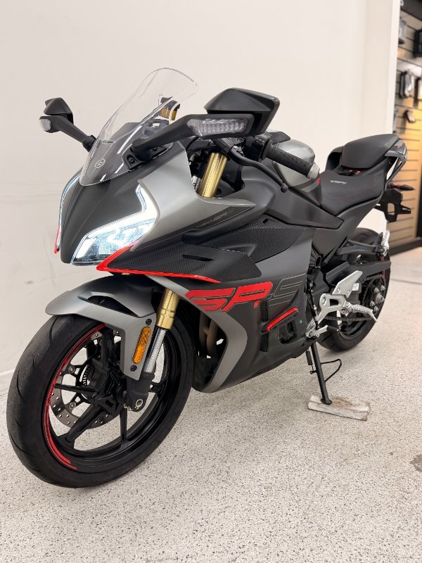 2025 CFMOTO 450 SR S Black