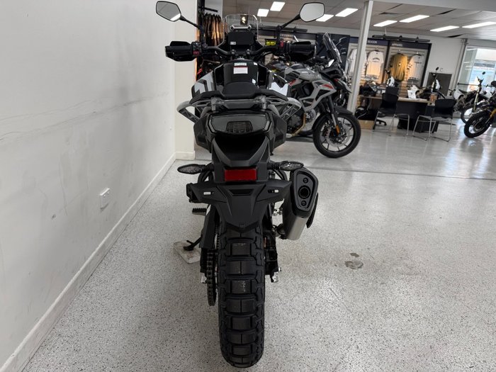 2026 CFMOTO 450 MT Black