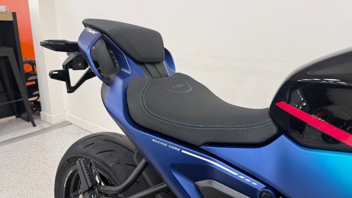 2026 CFMOTO 675 NK