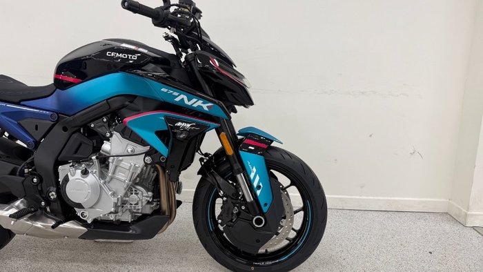 2026 CFMOTO 675 NK