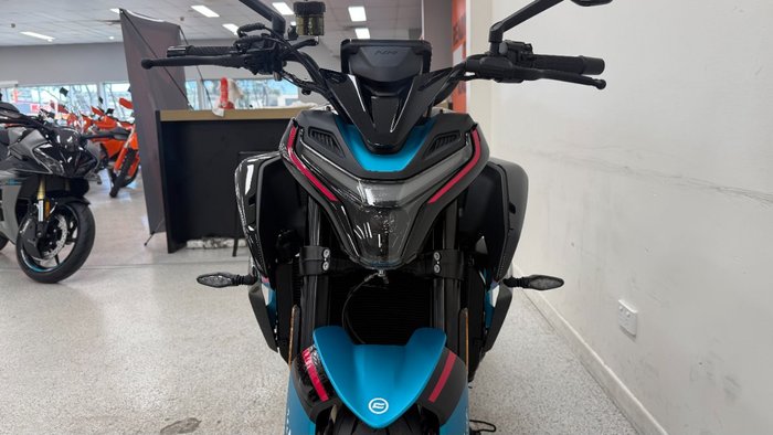 2026 CFMOTO 675 NK