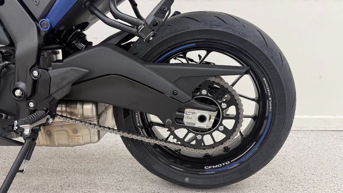 2026 CFMOTO 675 NK
