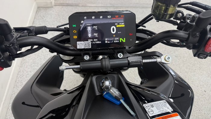 2026 CFMOTO 675 NK
