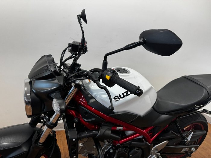 2022 Suzuki SV650 LAMS WHITE
