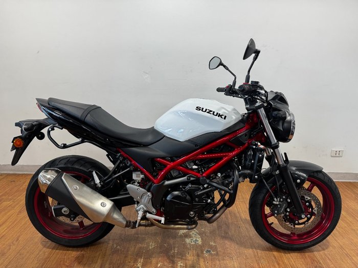 2022 Suzuki SV650 LAMS WHITE