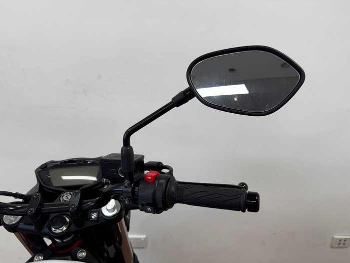 2022 Suzuki SV650 LAMS WHITE