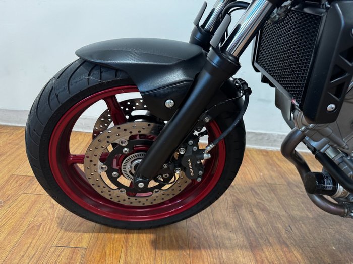 2022 Suzuki SV650 LAMS WHITE