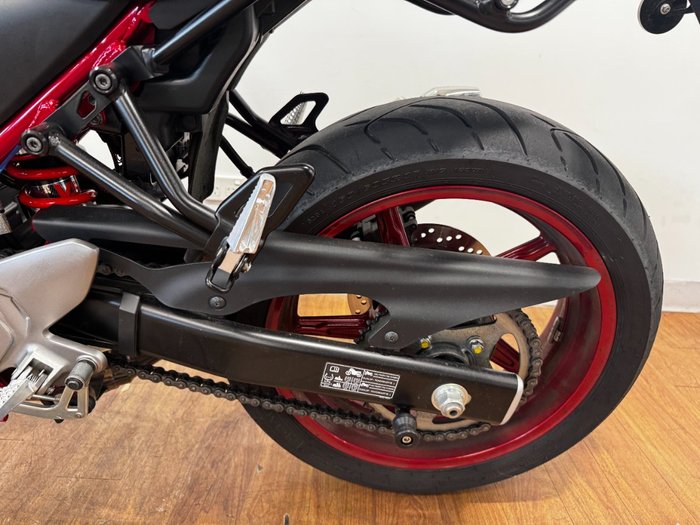 2022 Suzuki SV650 LAMS WHITE