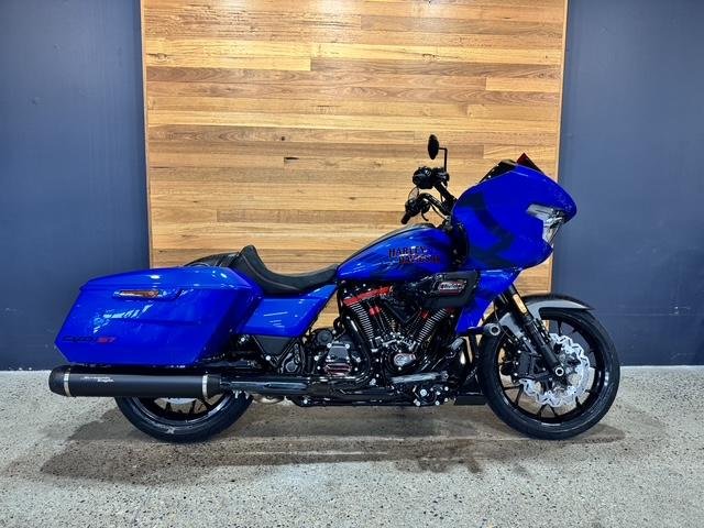 2026 Harley-Davidson CVO Road Glide ST 121 (FLTRXSTSE)