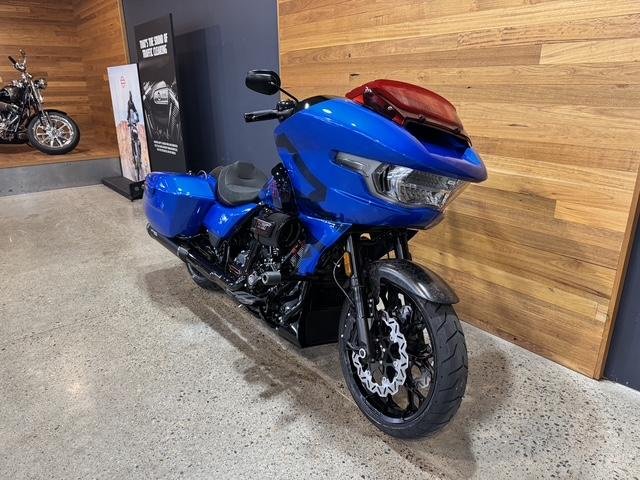 2026 Harley-Davidson CVO Road Glide ST 121 (FLTRXSTSE)
