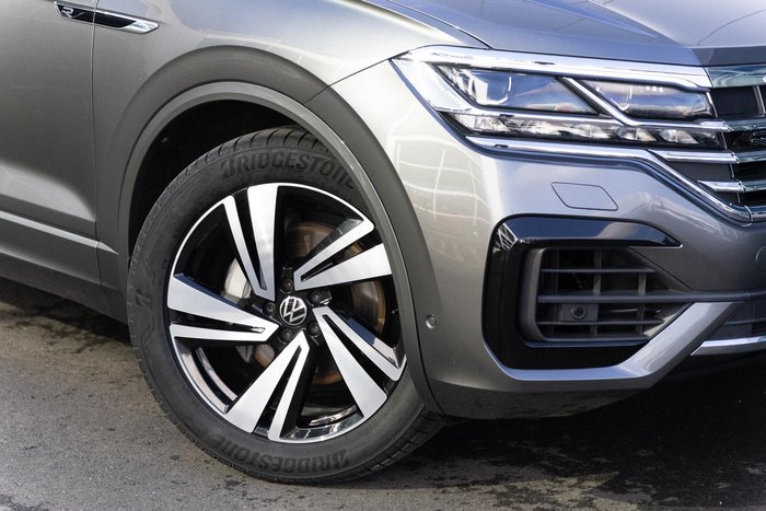 2022 Volkswagen Touareg 210TDI R-Line