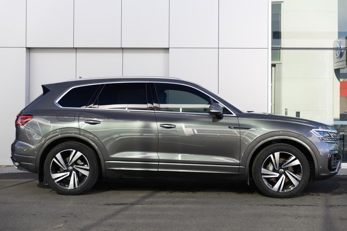 2022 Volkswagen Touareg 210TDI R-Line