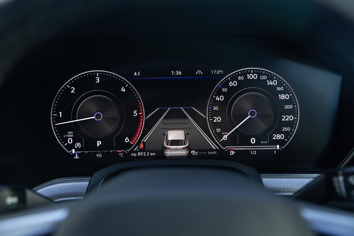 2022 Volkswagen Touareg 210TDI R-Line