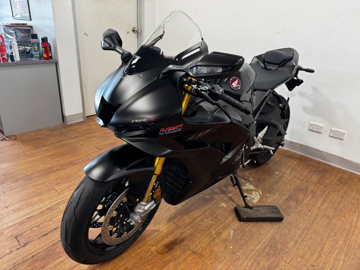 2024 Honda CBR1000RR-R SP (FIREBLADE) ABS Black