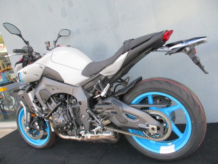 2025 Yamaha MT-10A GREY/ICE