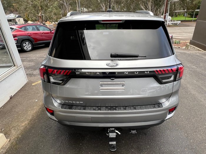 2025 Ford Everest Platinum