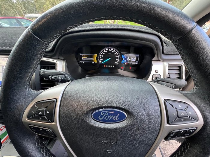 2022 Ford Everest Trend