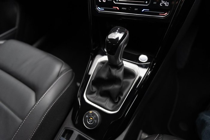 2024 Volkswagen T-Roc 140TSI R-Line