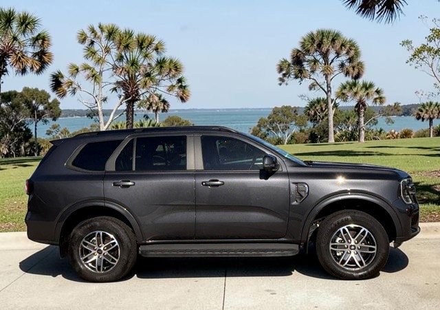 2025 Ford Everest Trend