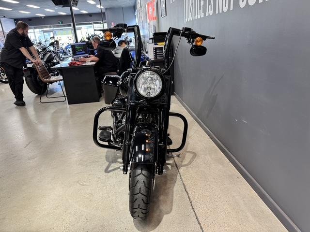 Harley-Davidson Road King Special 114 (FLHRXS) Touring