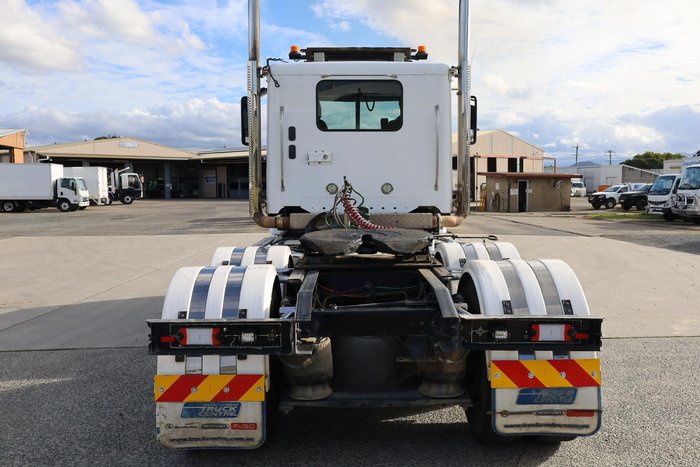 2017 Freightliner Coronado