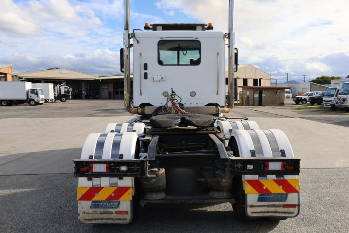 2017 Freightliner Coronado